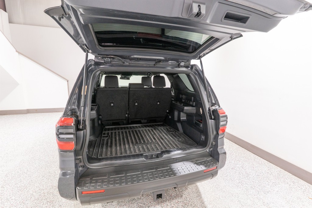 2025 Toyota 4Runner Image 31
