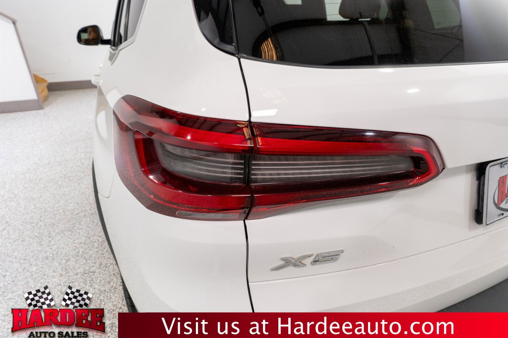 2019 BMW X5 Image 9