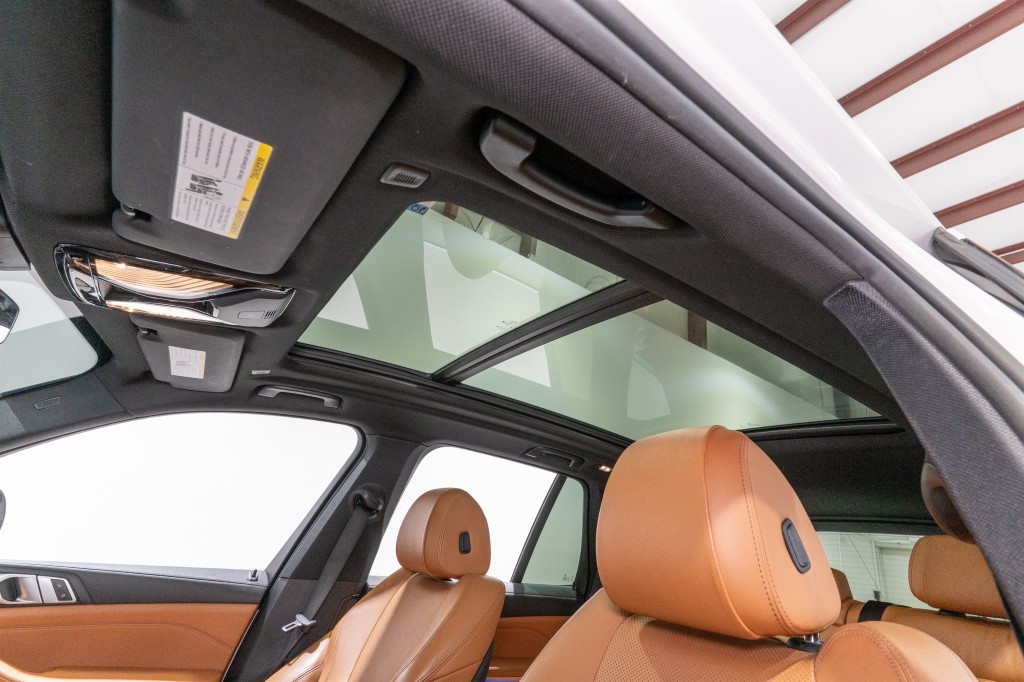 2019 BMW X5 Image 17