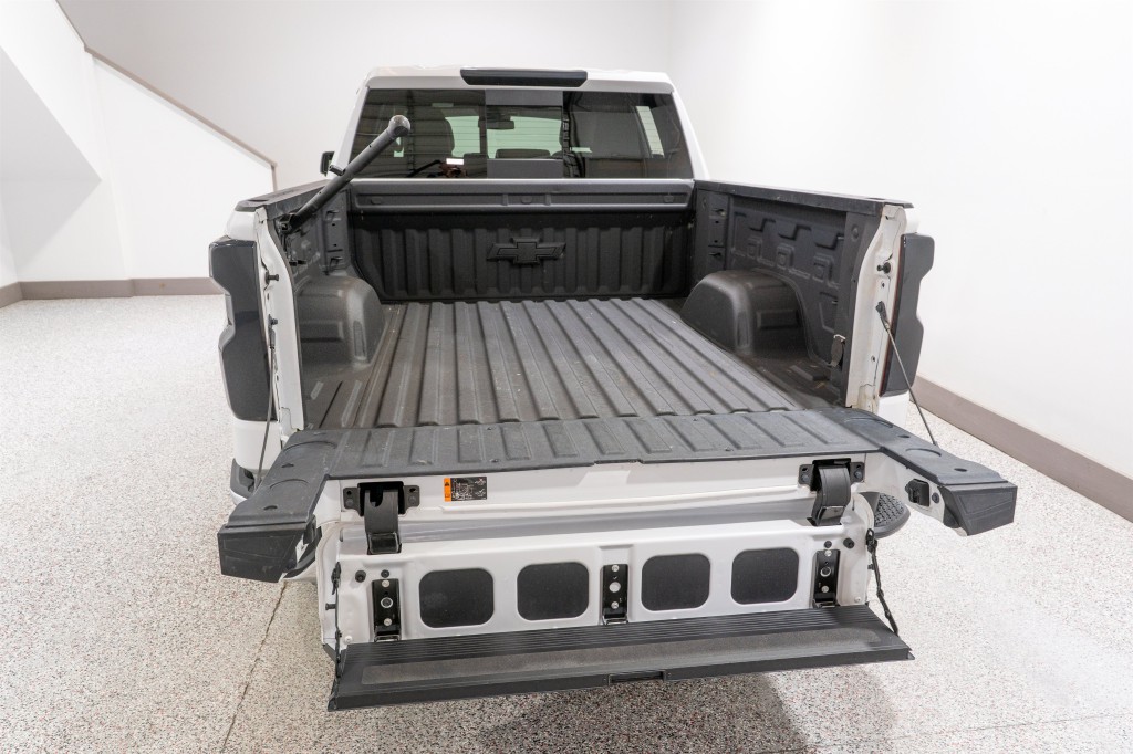 2025 Chevrolet Silverado 1500 Image 11