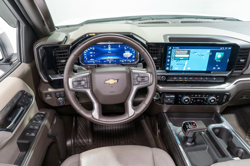 2025 Chevrolet Silverado 1500 Image 12