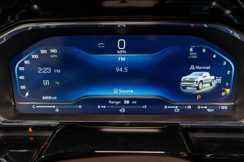 2025 Chevrolet Silverado 1500 Image 26