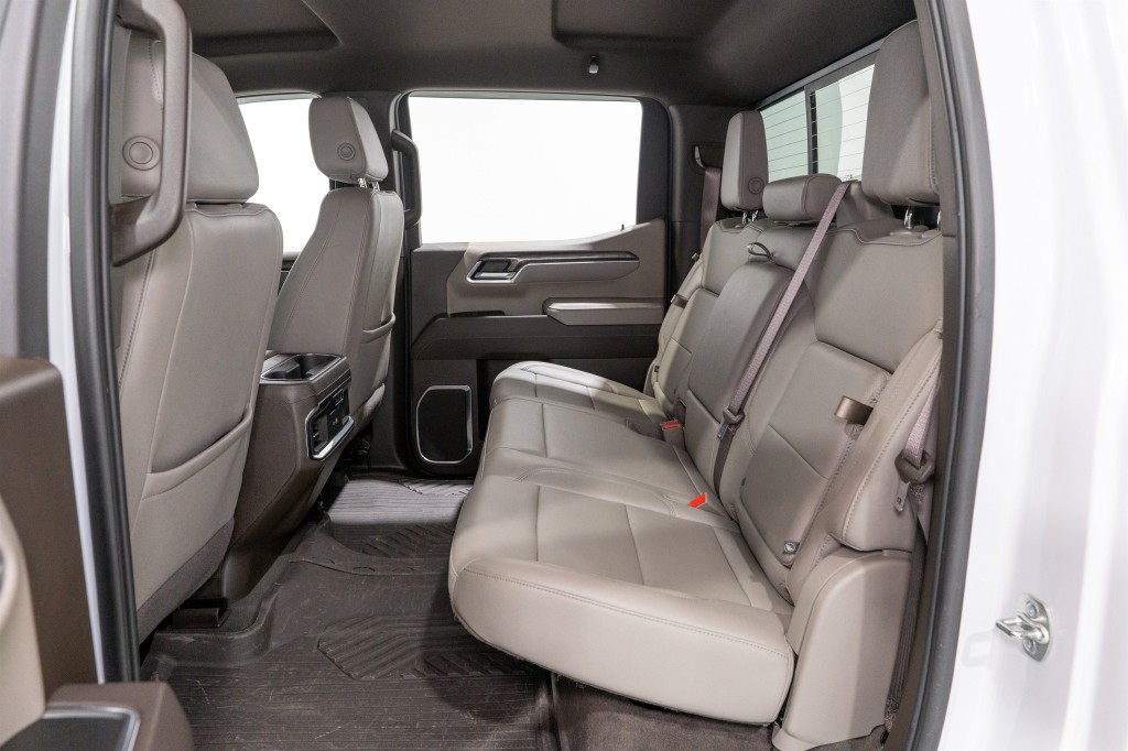 2025 Chevrolet Silverado 1500 Image 31