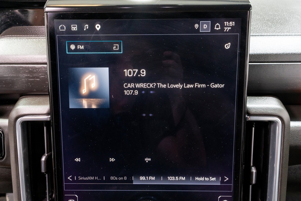 2025 GMC Yukon Image 16