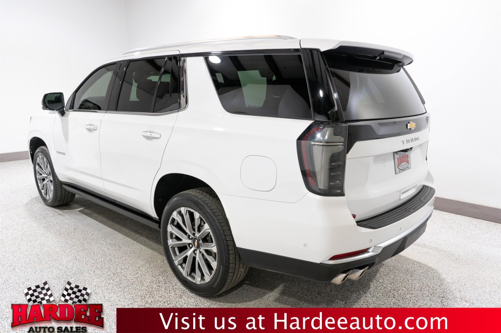 2025 Chevrolet Tahoe Image 3
