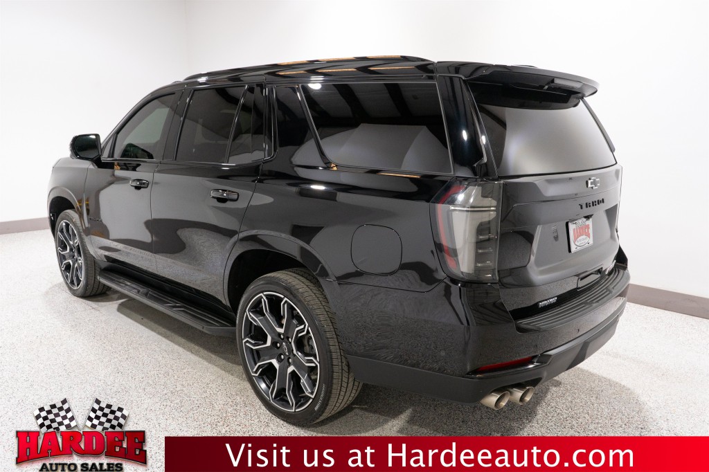 2026 Chevrolet Tahoe Image 3
