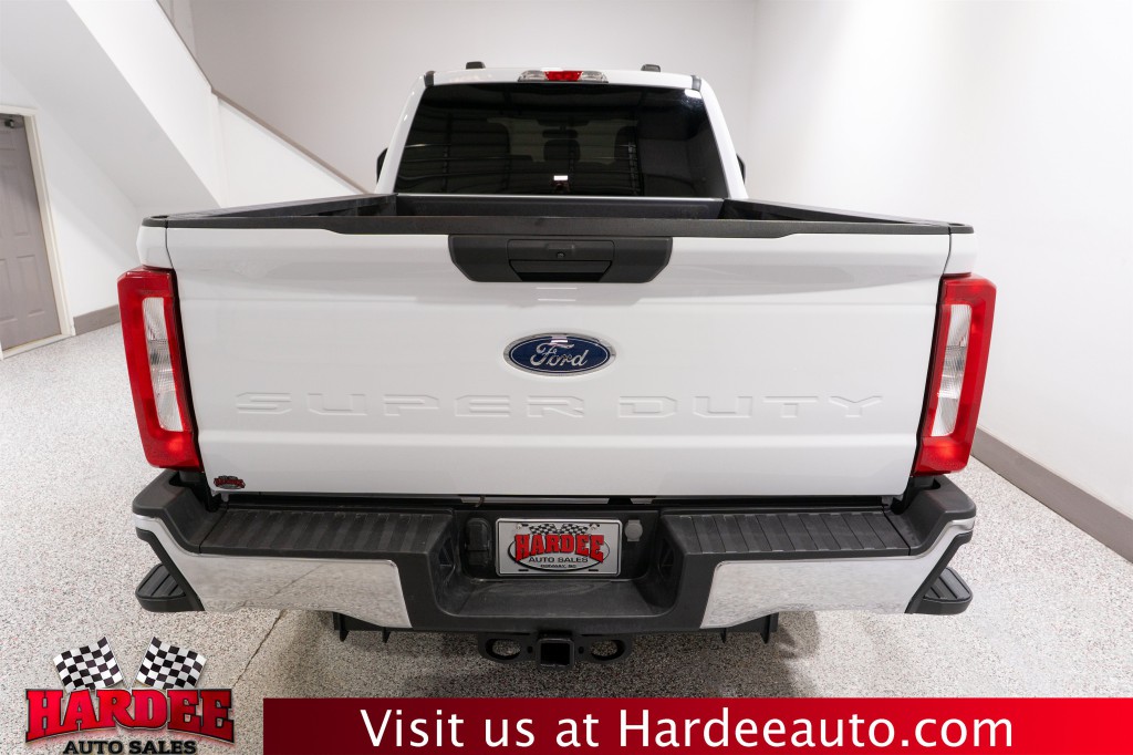 2024 Ford F-250 Image 4