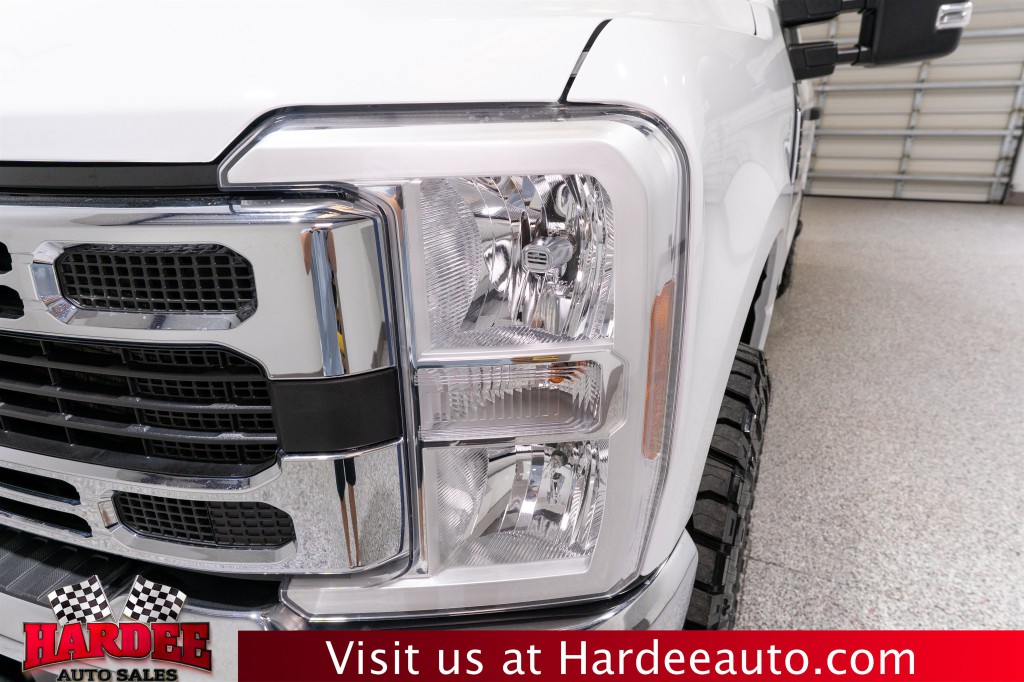 2024 Ford F-250 Image 8