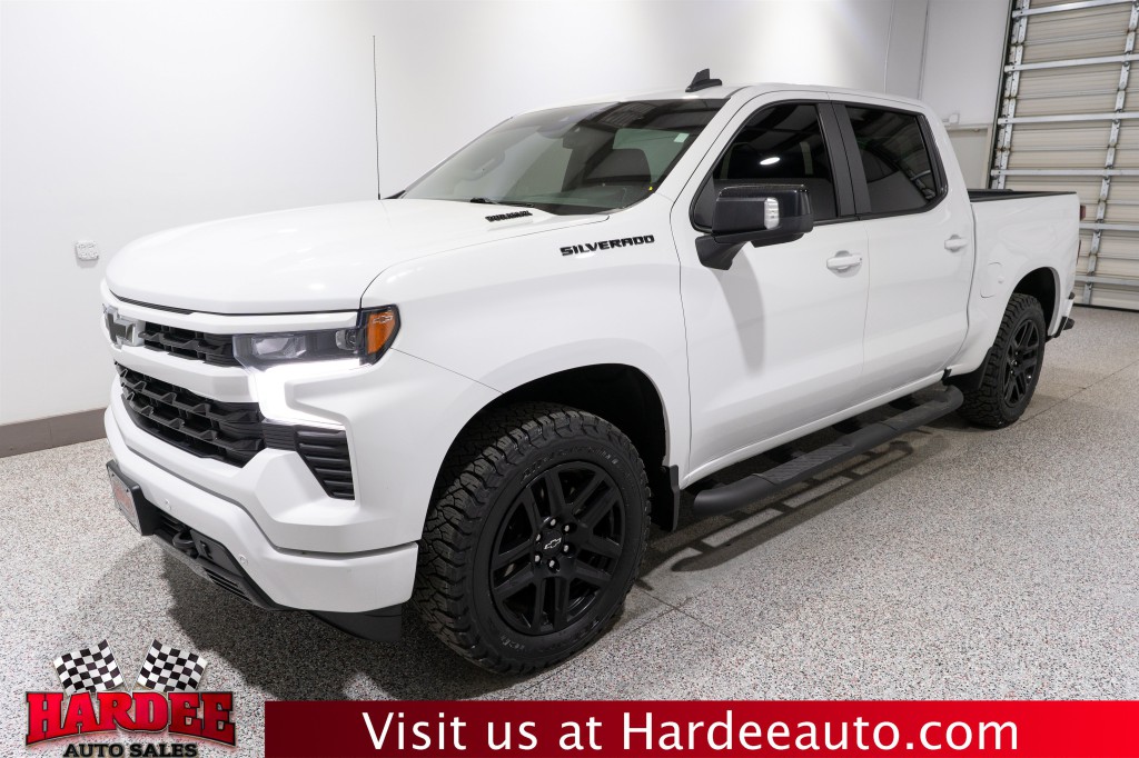 2024 Chevrolet Silverado 1500 Image 2