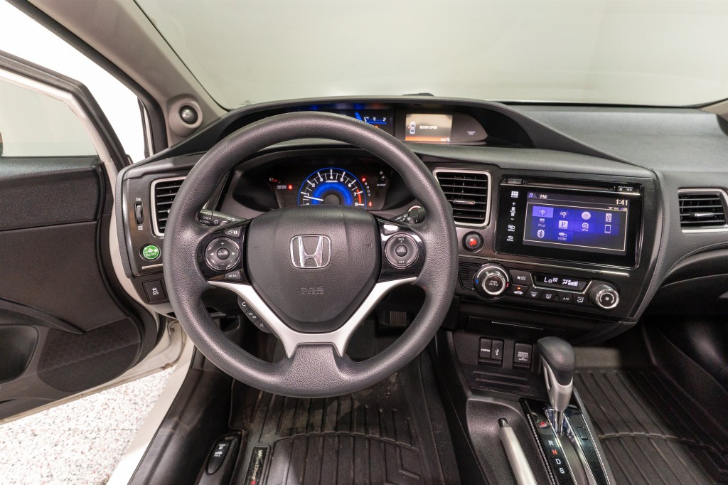 2014 Honda Civic Image 16