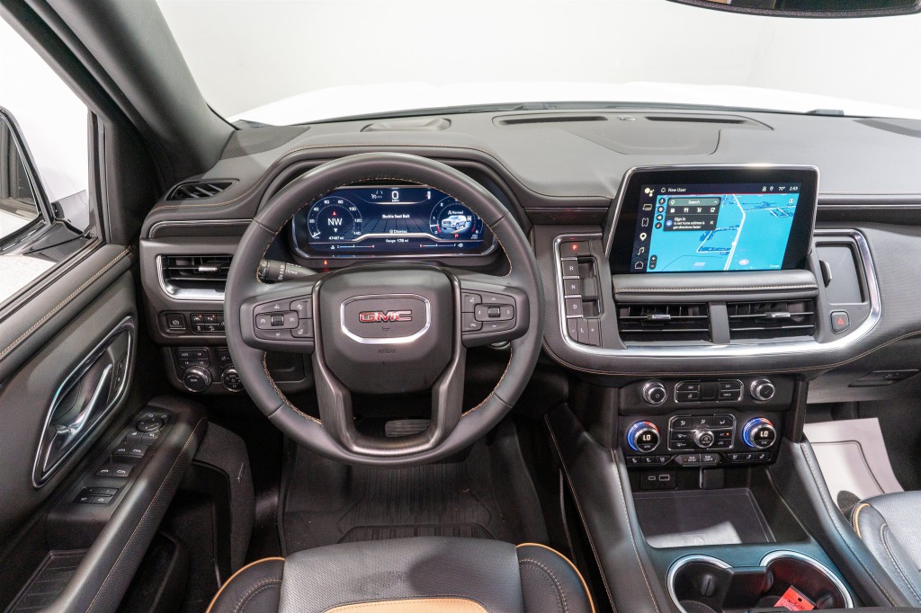 2023 GMC Yukon Image 12