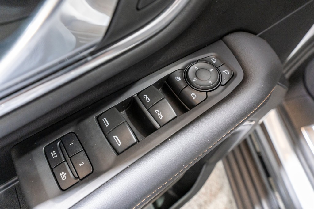 2023 GMC Yukon Image 15