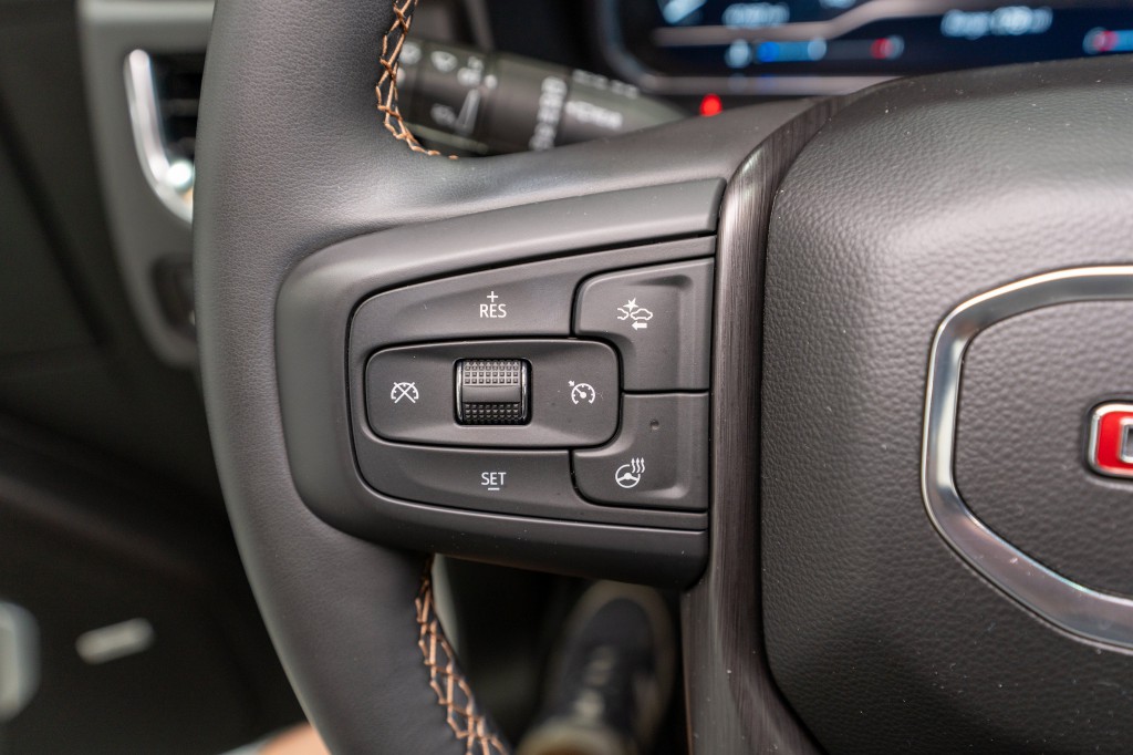 2023 GMC Yukon Image 27