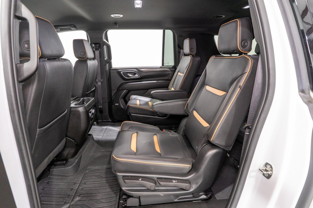 2023 GMC Yukon Image 32
