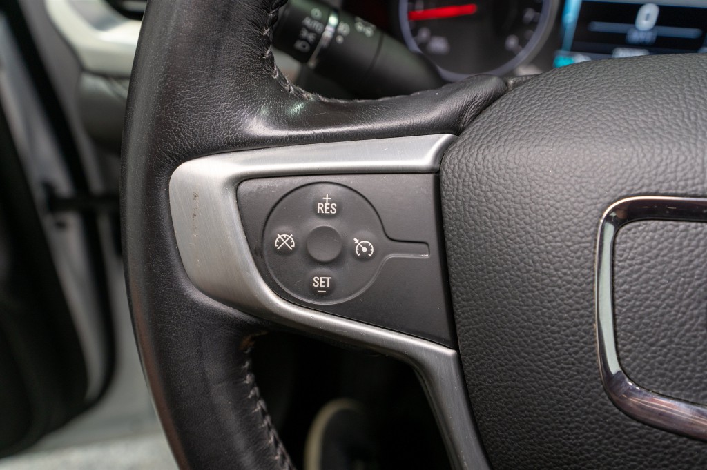 2018 GMC Acadia Image 24