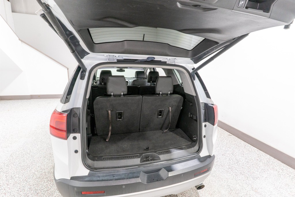 2018 GMC Acadia Image 30