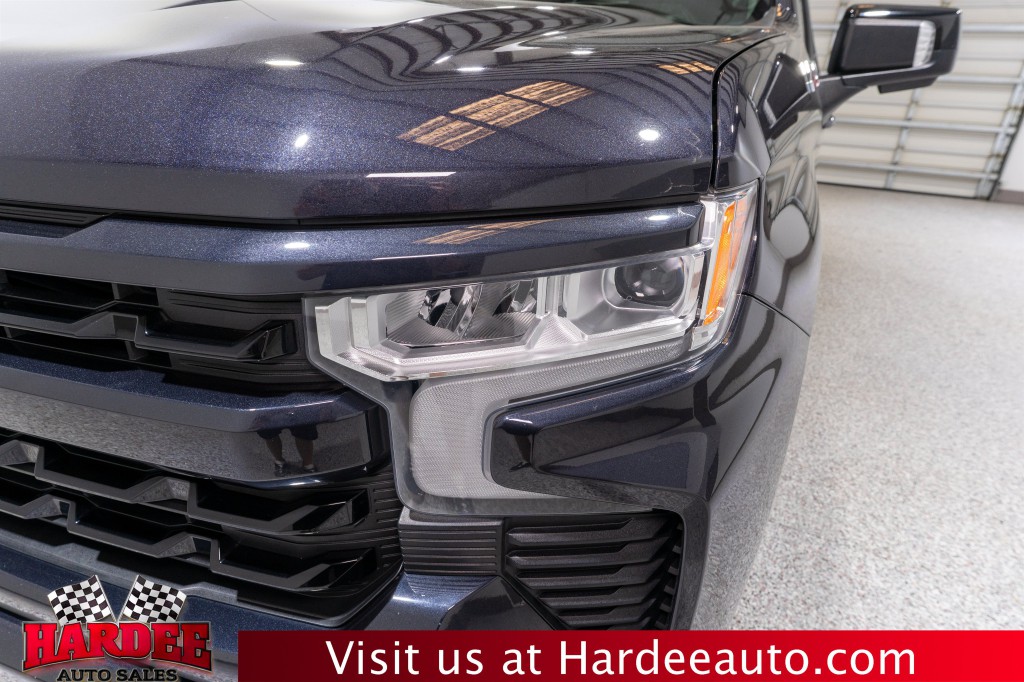 2023 Chevrolet Silverado 1500 Image 8