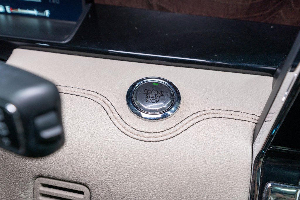 2019 Lincoln Navigator Image 26
