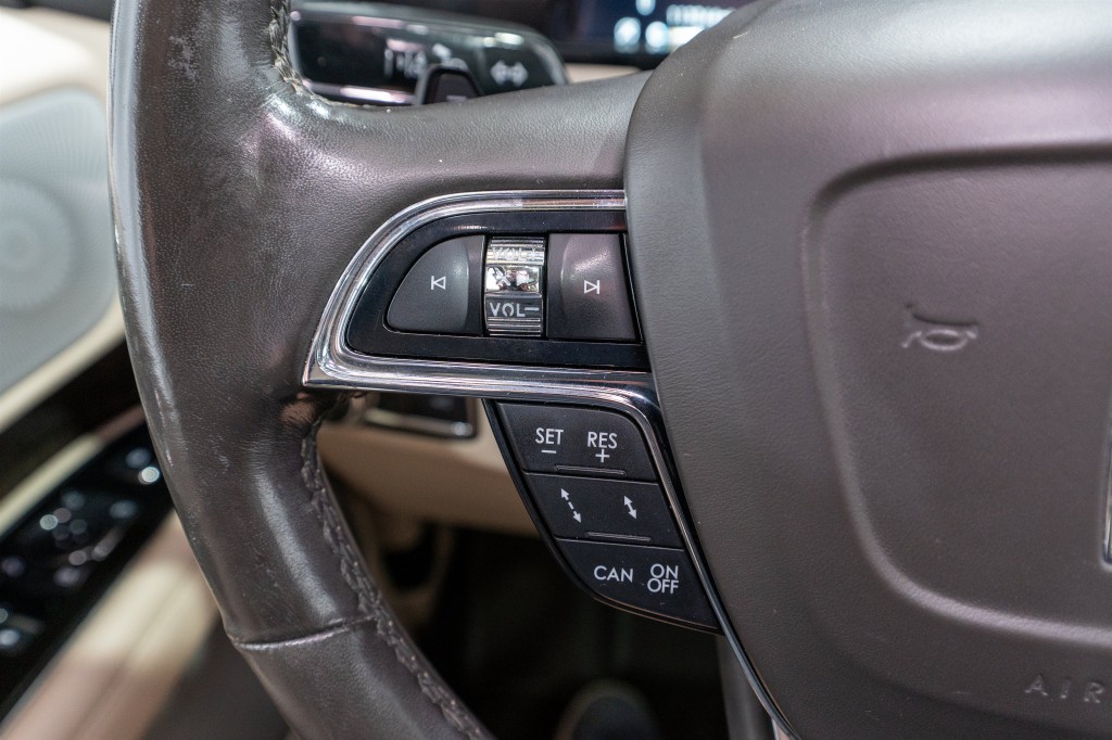 2019 Lincoln Navigator Image 29