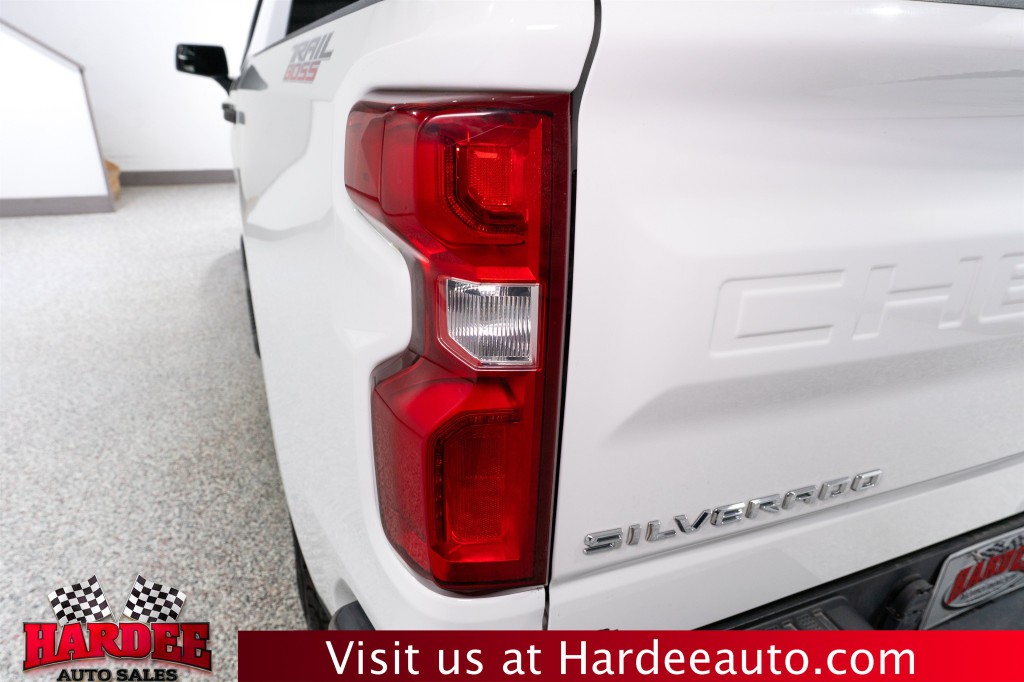 2019 Chevrolet Silverado 1500 Image 9