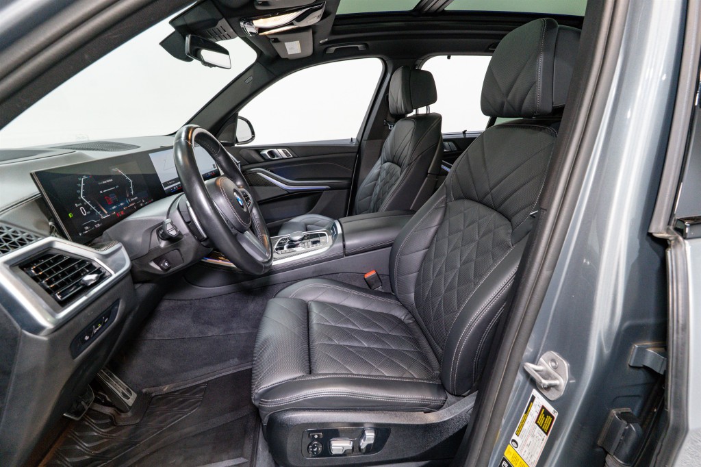 2024 BMW X5 Image 17