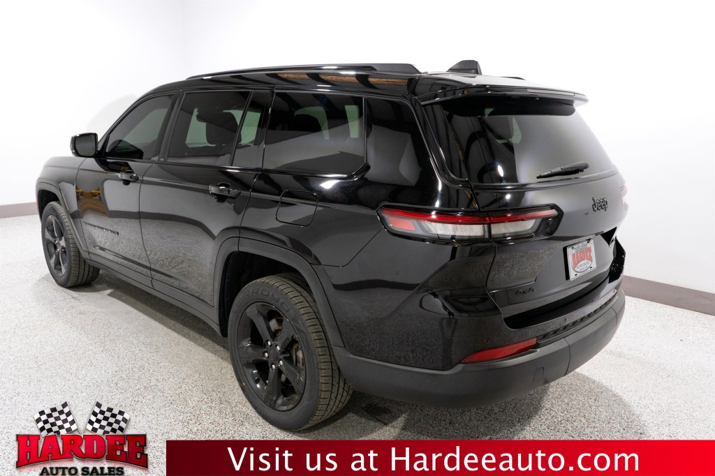 2023 Jeep Grand Cherokee Image 3