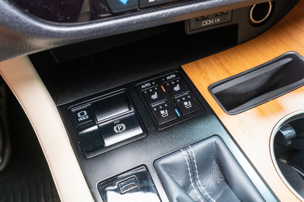 2021 Lexus RX Image 23