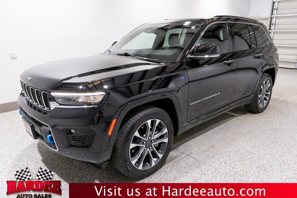 2023 Jeep Grand Cherokee Image 2