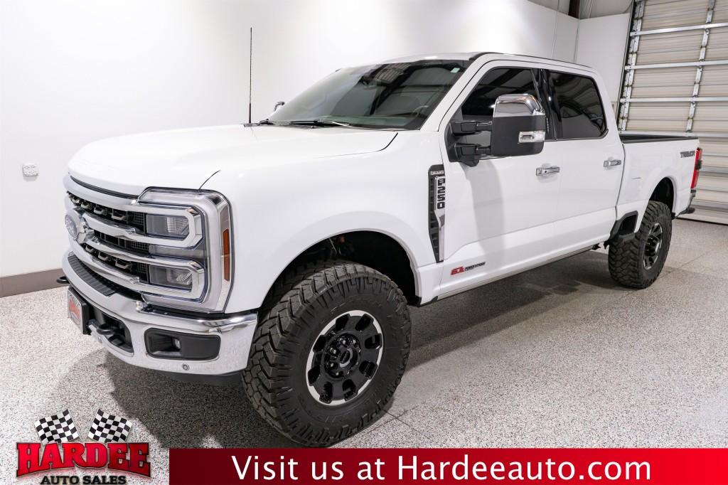 2026 Ford F-250 Image 2