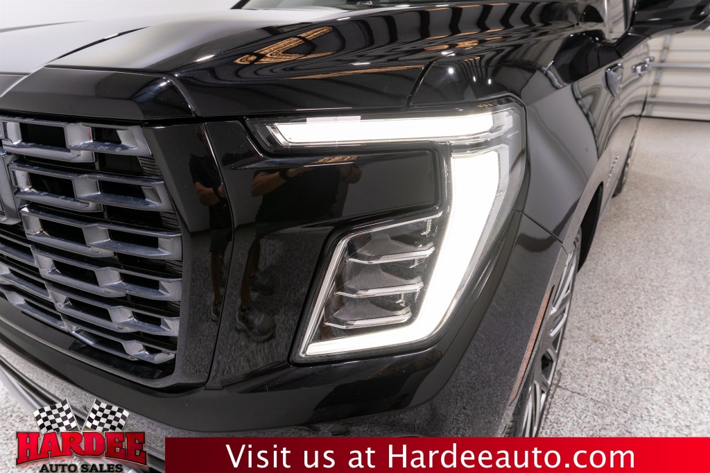 2026 GMC Yukon Image 8