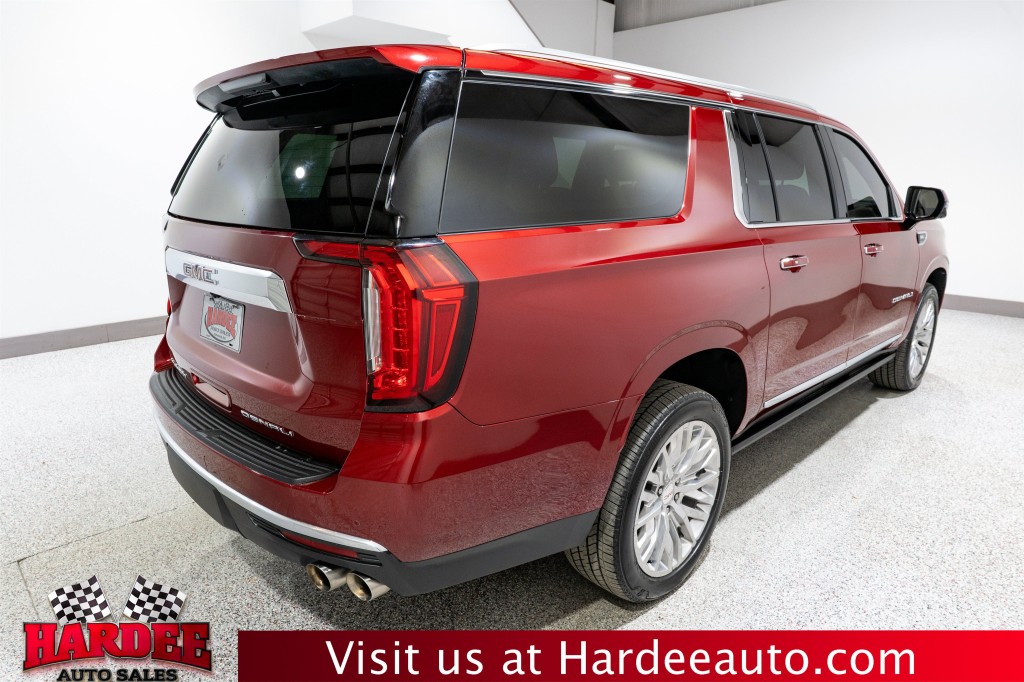 2023 GMC Yukon Image 5