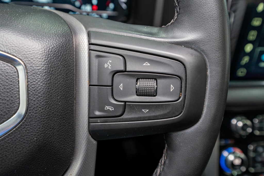 2023 GMC Yukon Image 29