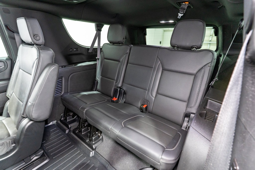 2023 GMC Yukon Image 36