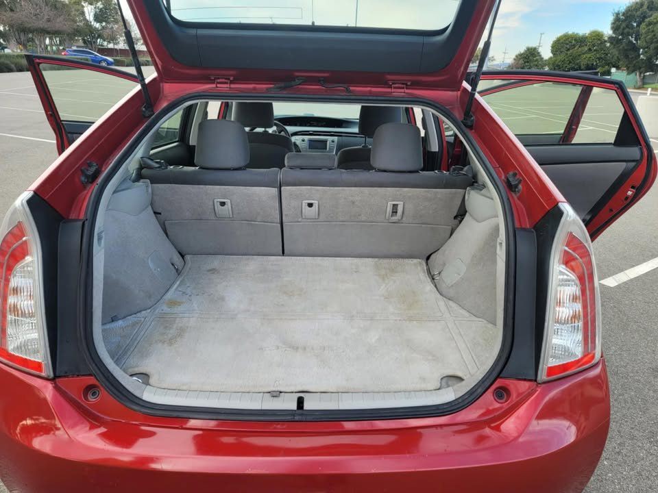 2013 Toyota Prius Image 19