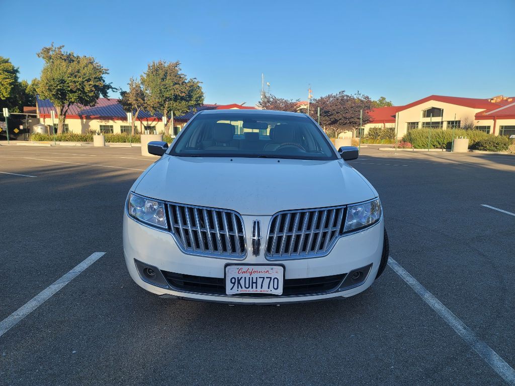 2012 Lincoln MKZ Image 3