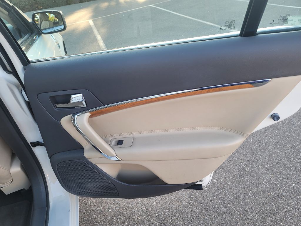 2012 Lincoln MKZ Image 14