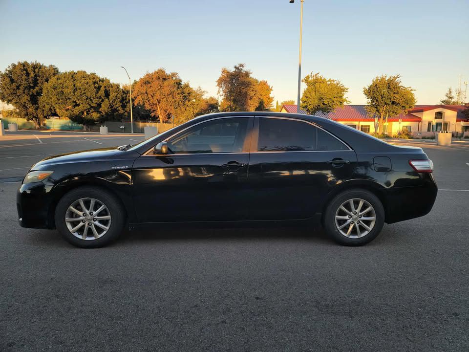 2010 Toyota Camry Image 7