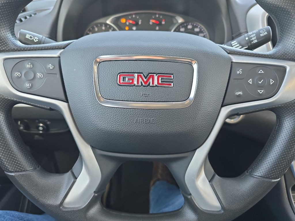 2023 GMC Terrain Image 14