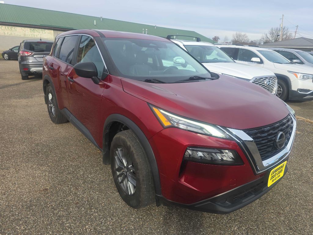 2021 Nissan Rogue Image 1