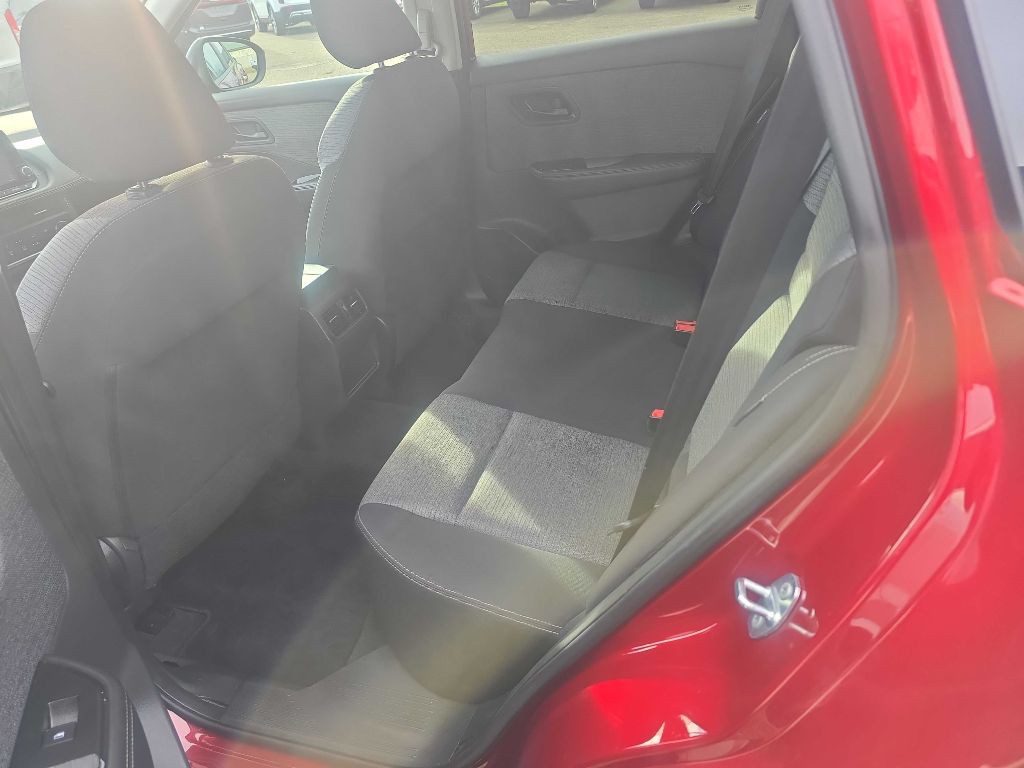 2021 Nissan Rogue Image 8