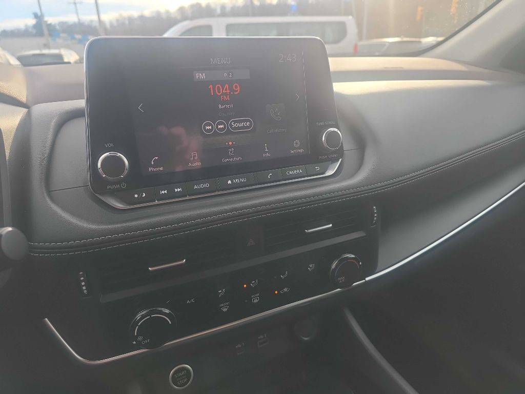 2021 Nissan Rogue Image 11