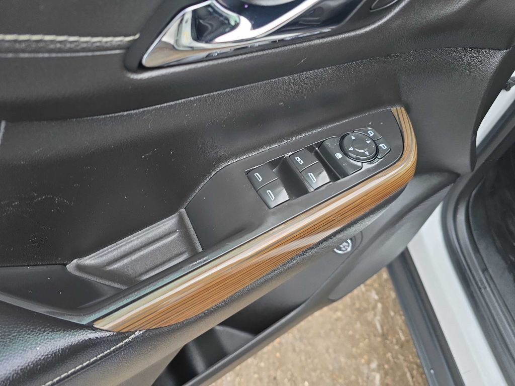 2019 GMC Acadia Image 3