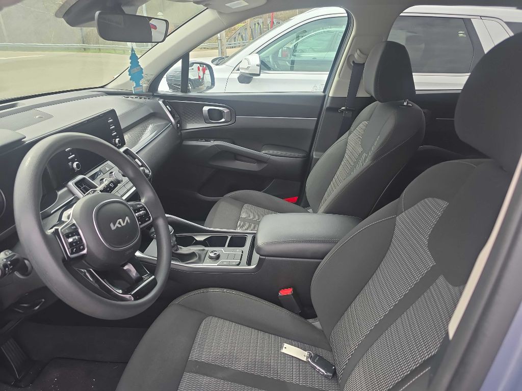 2023 Kia Sorento Image 10