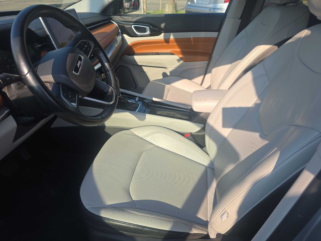 2022 Jeep Compass Image 10