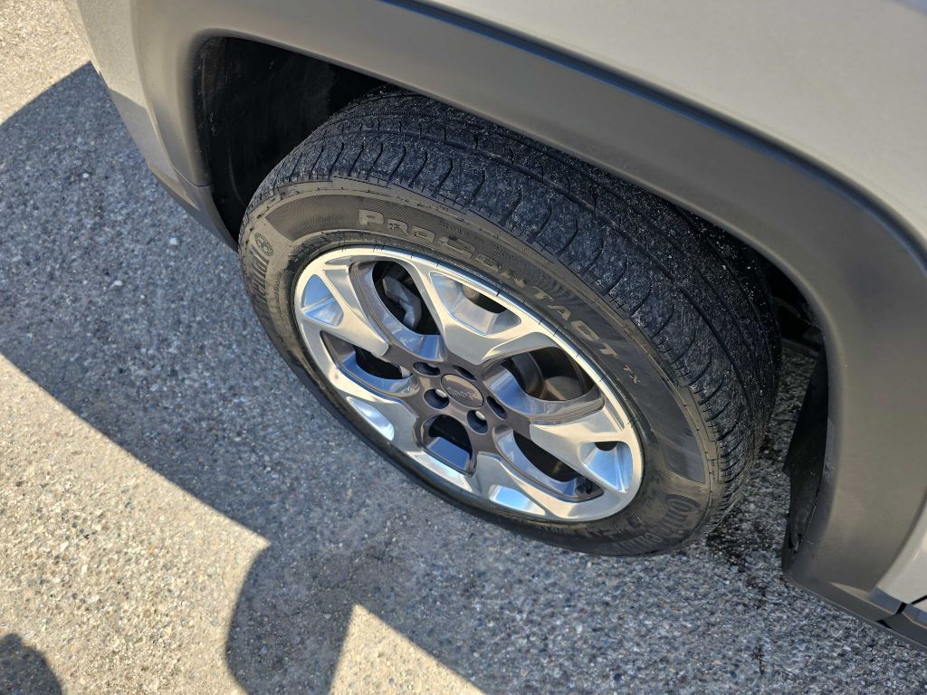 2022 Jeep Compass Image 14