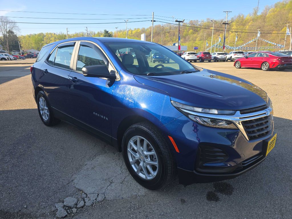 2023 Chevrolet Equinox Image 3