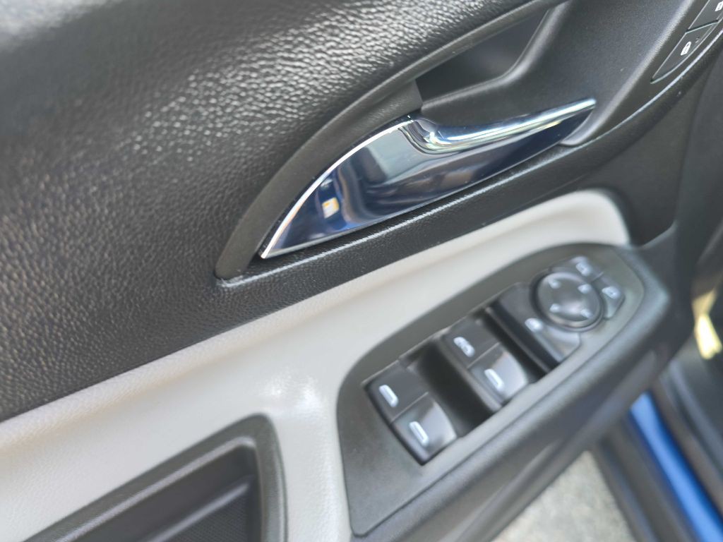 2023 Chevrolet Equinox Image 12