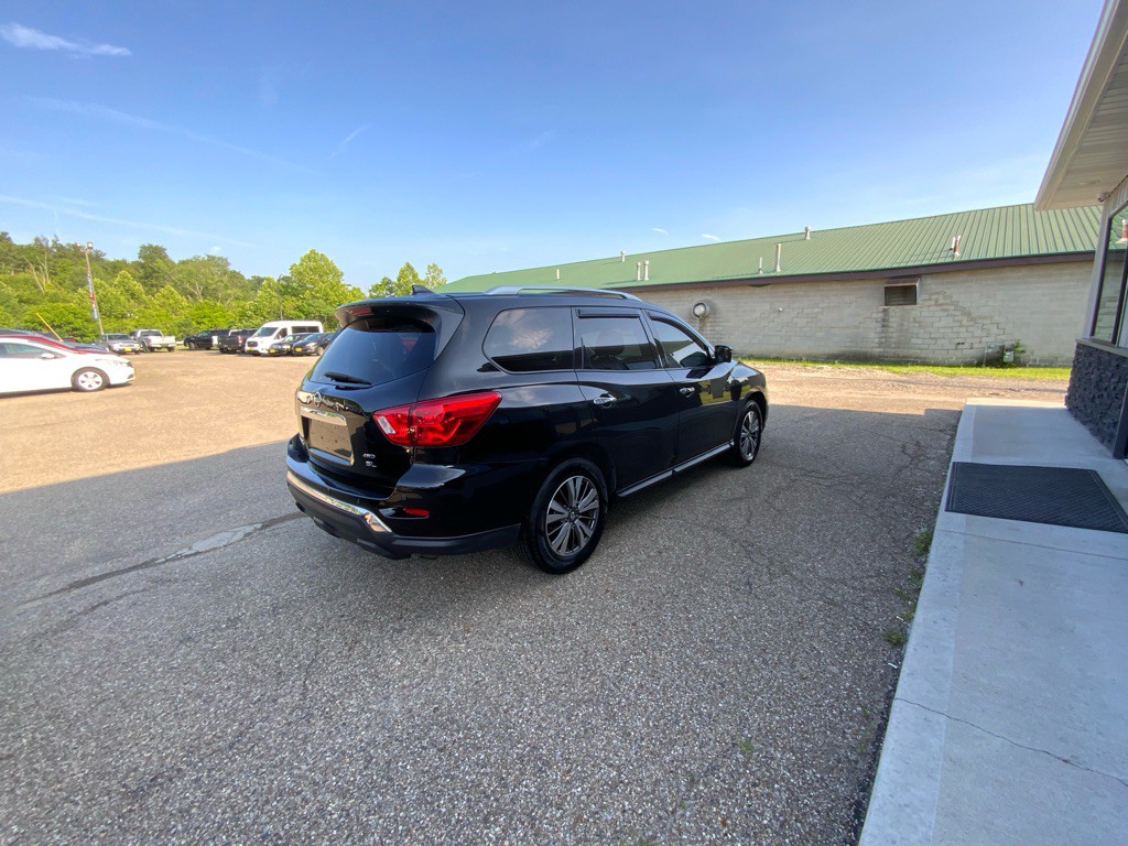 2019 Nissan Pathfinder Image 5