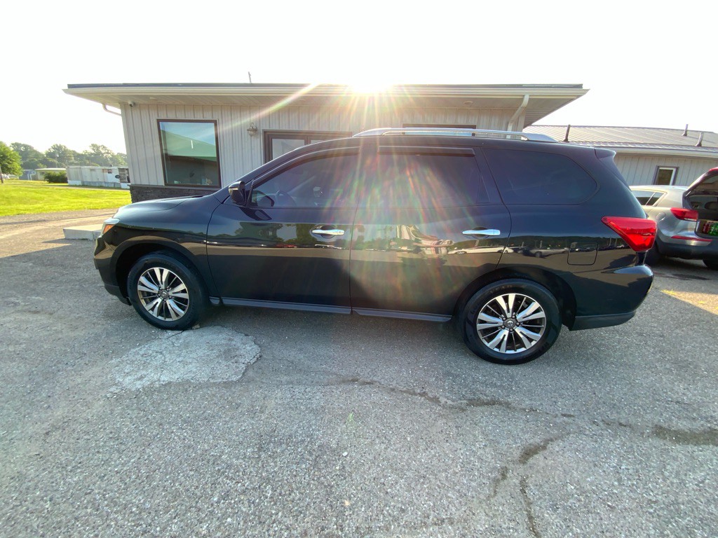 2019 Nissan Pathfinder Image 9