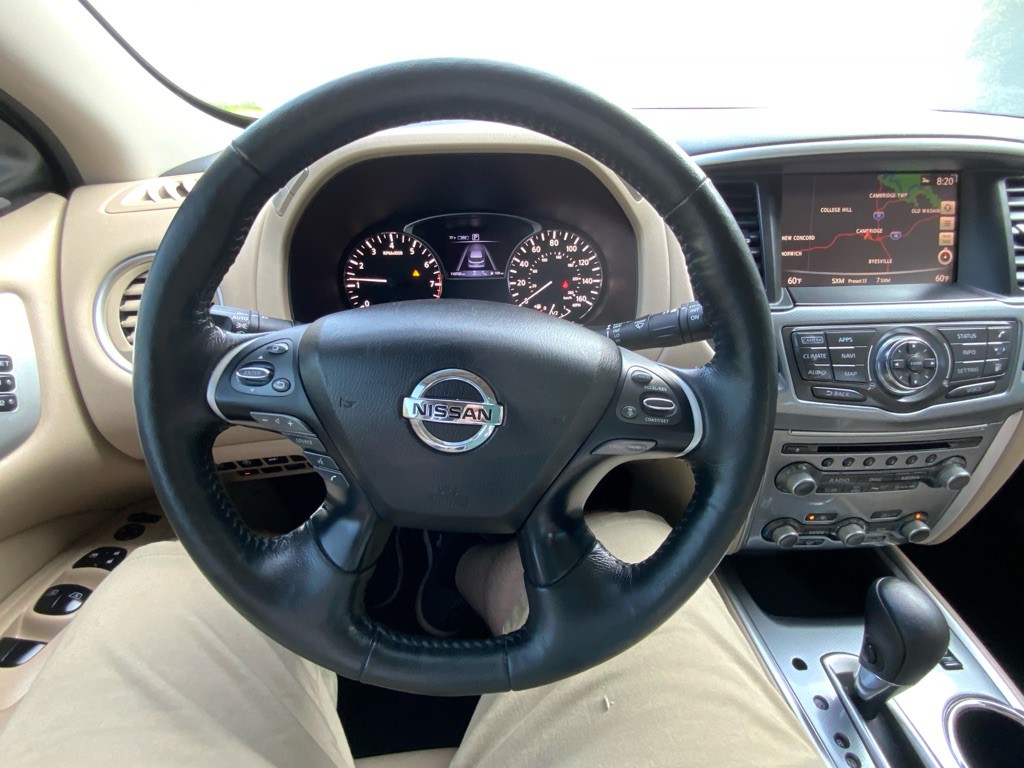 2019 Nissan Pathfinder Image 16